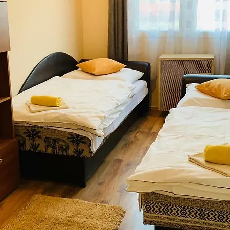 Orient Comfort 아파트 에게르